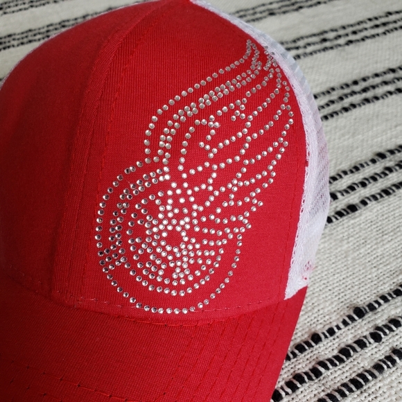 NFL Red Wings Bejeweled Hat - Picture 3 of 6